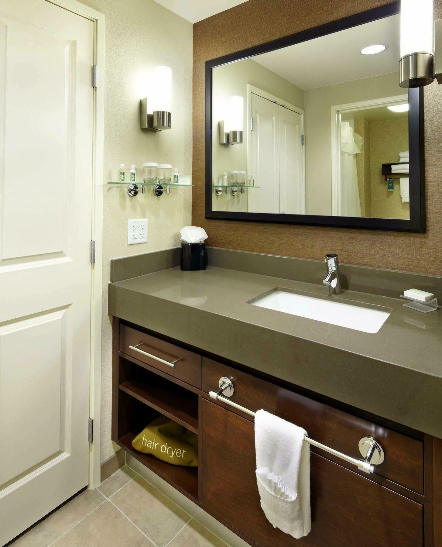 Homewood Hotel 3*